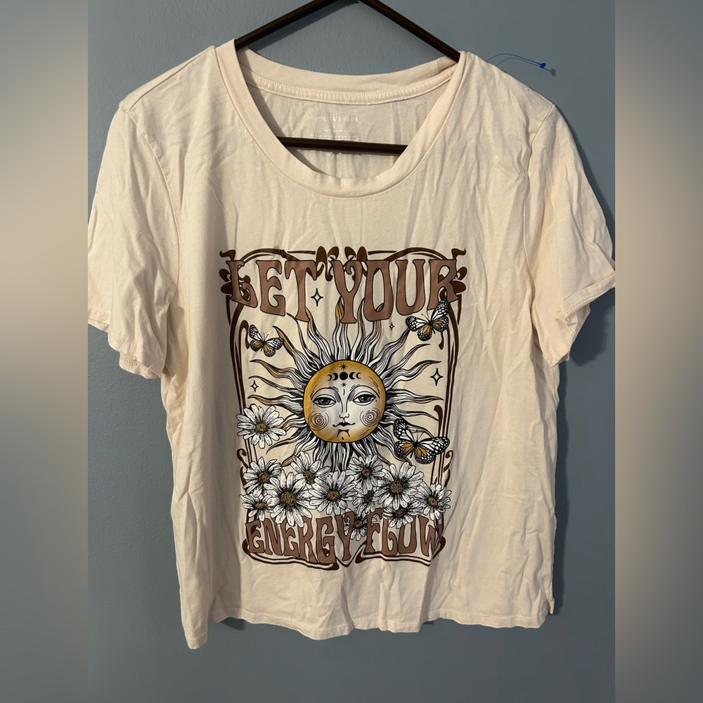 Let Your Energy Glow Graphic Tee - Cream